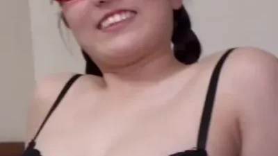 Nàng kính đỏ thủ dâm - Phim sex JAV vietsub không che HD tại Phevkl