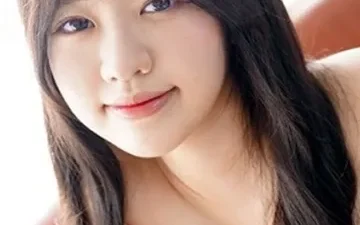 Thần tượng ngây thơ vén váy dâng hiến lần đầu - Phevkl