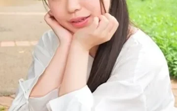 Cô nàng kính cận dâm ngầm tìm trai lạ trên app – Phim sex HD tại Phevkl