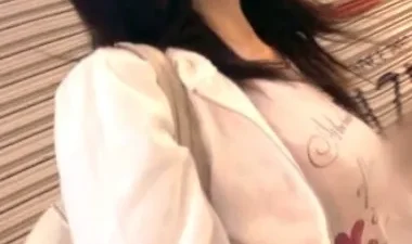 Em gái bán bia quyến rũ – Phim sex Nhật HD tại Phevkl