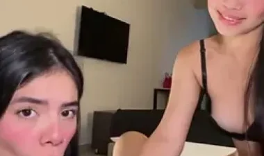Chị kế rủ bạn thân nện em trai - Phim sex nóng bỏng HD tại Phevkl