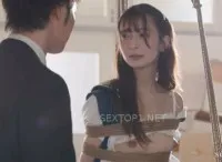 Nữ sinh tỏ tình với thầy giáo xinh trai nào ngờ hắn ta lại là kẻ thích chơi trò bạo dâm