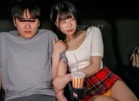 Thanh niên bao rạp nữa đêm để xem video thì bị một cô gái lạ gạ gẫm