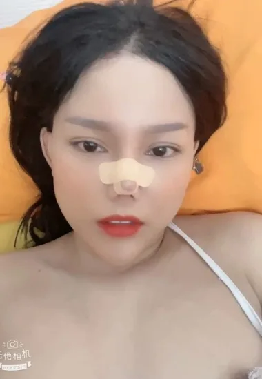 Bé Nhi và tuyệt chiêu mây mưa theo nhịp Remix | Phevkl